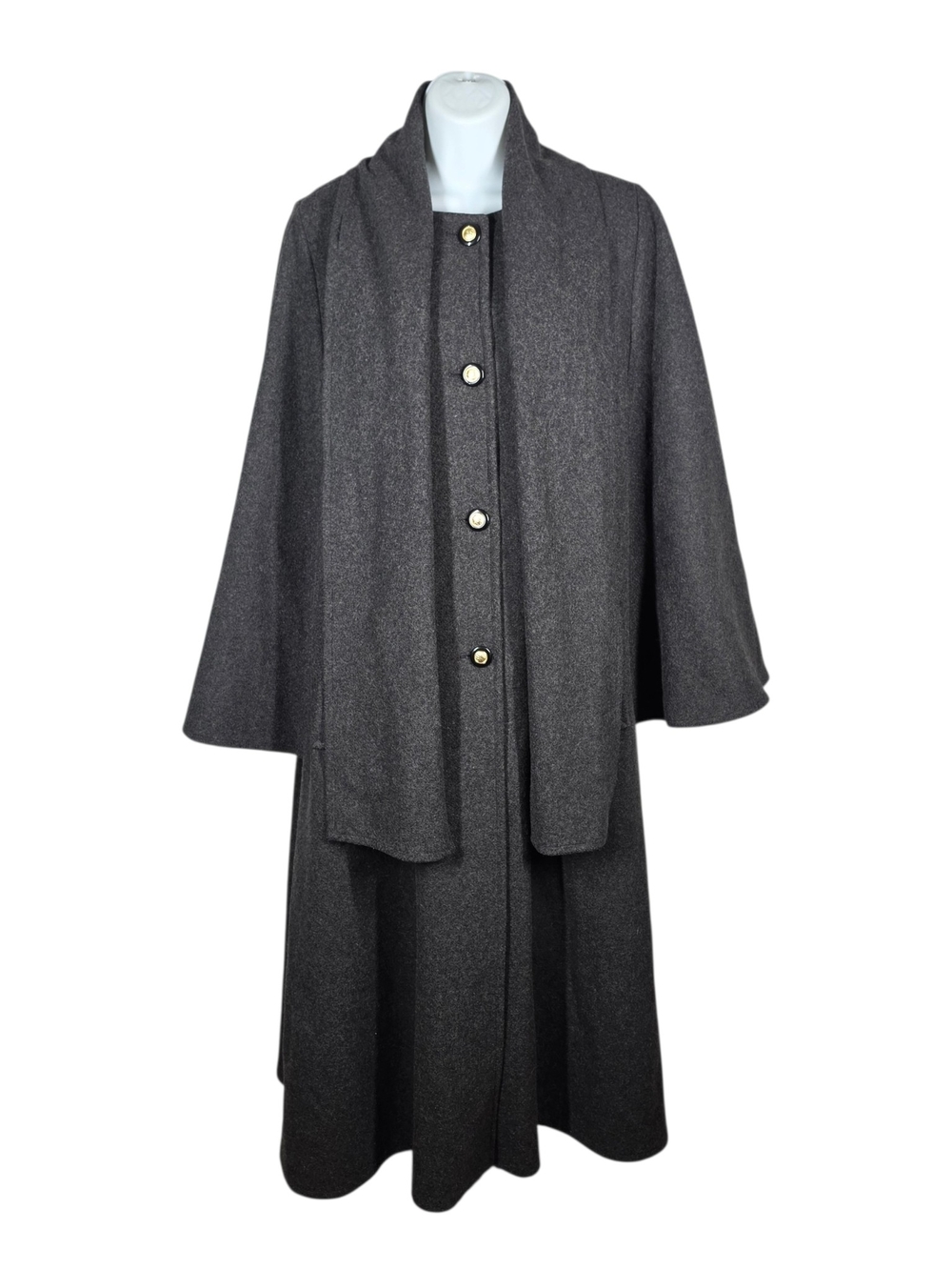 MDP MARIO DE PINTO WOOL BLEND BUTTON FRONT CAPE
